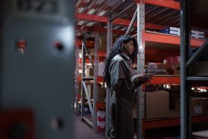 how-should-businesses-adapt-warehouse-operations